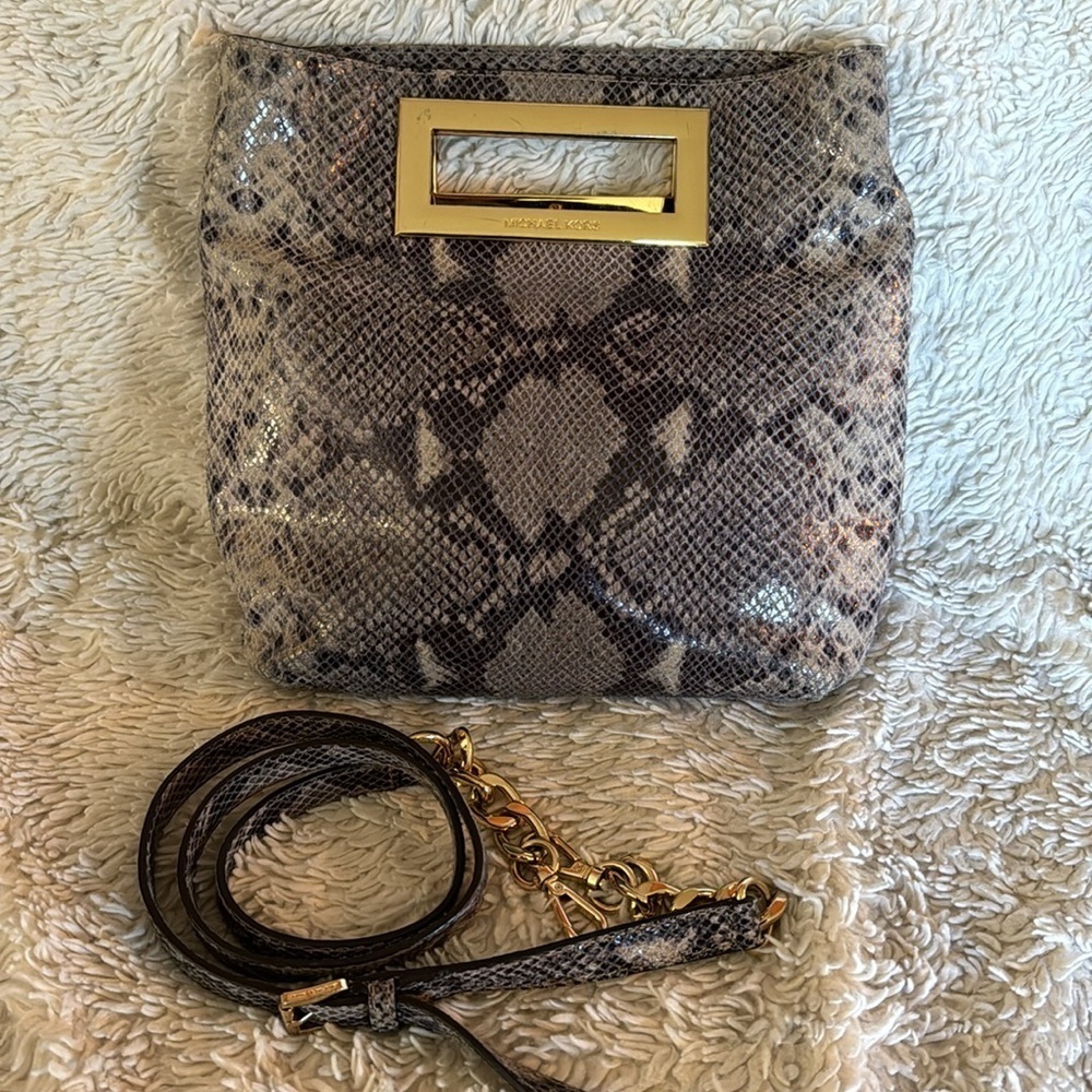 👜MICHAEL KORS BROWN SNAKESKIN LARGER CLUTCH/CROSSBODY BAG